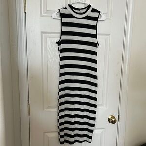 Rue21 Black and White Striped Midi Dress